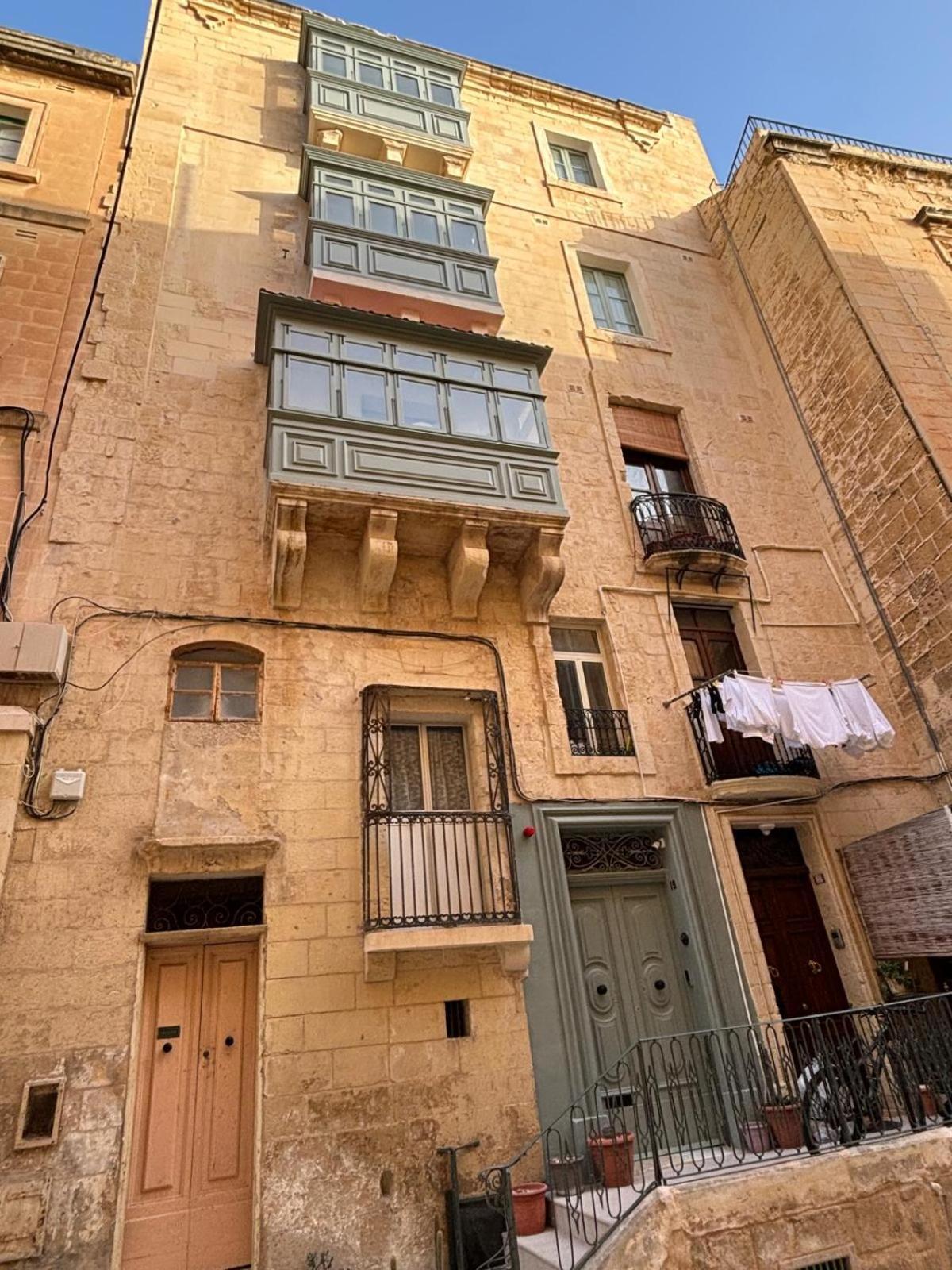 Battery House Hotel Valletta Luaran gambar