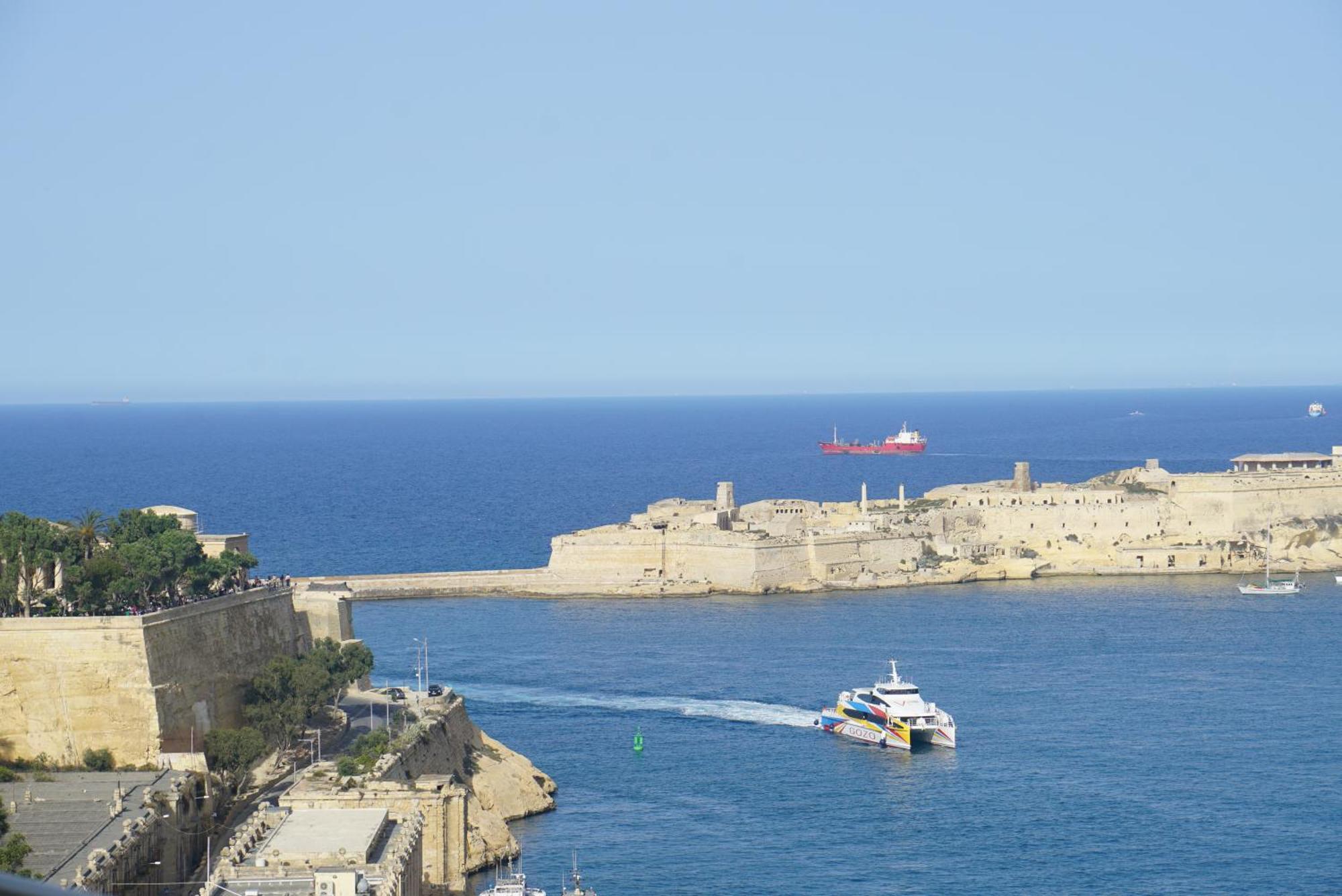Battery House Hotel Valletta Luaran gambar