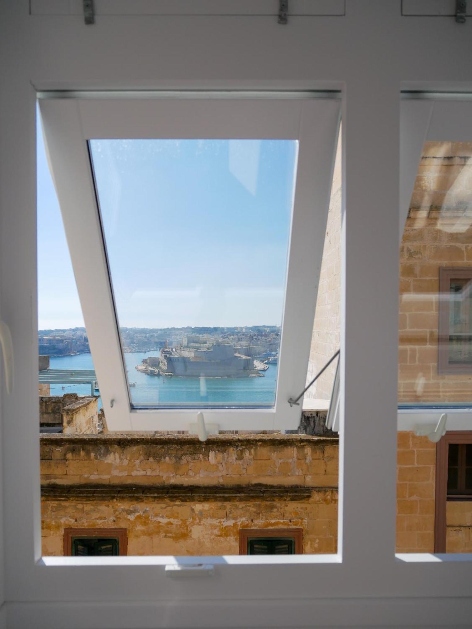 Battery House Hotel Valletta Luaran gambar