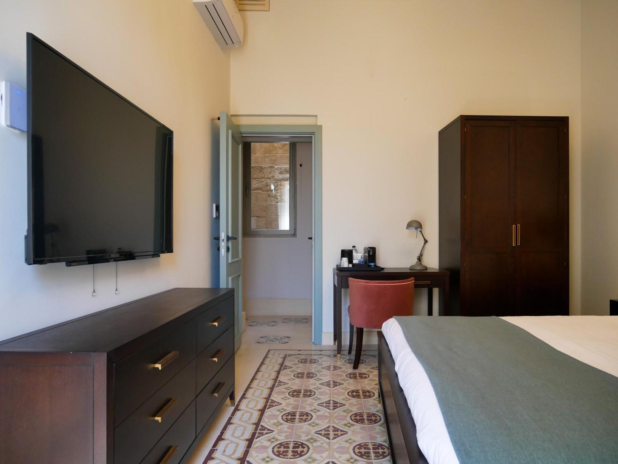 Battery House Hotel Valletta Bilik gambar